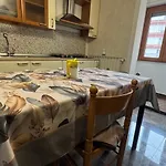 Calabria Is Apartment *